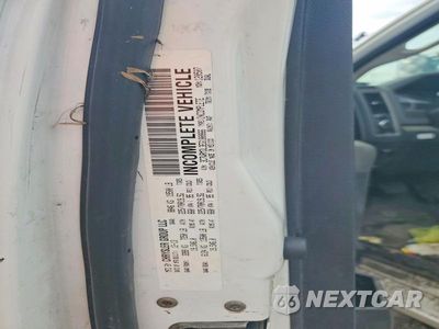 Zdjęcie 12 z 14 samochodu: 2014 RAM 5500 - BUCKET TRUCK VIN:3C7WRMDL3EG180866 - miniatura