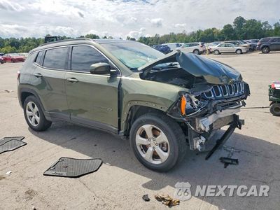 Czwarte zdjęcie samochodu z boku: 2020 JEEP COMPASS LATITUDE VIN:3C4NJDBB9LT228899 - miniatura