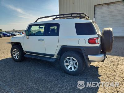Drugie zdjęcie samochodu z przodu: 2014 TOYOTA FJ CRUISER BASE VIN:JTEBU4BF6EK185815 - miniatura