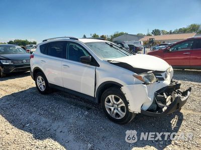 Czwarte zdjęcie samochodu z boku: 2015 TOYOTA RAV4 LE VIN:2T3BFREV2FW307898 - miniatura