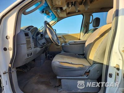 Zdjęcie 7 z 13 samochodu: 2004 NISSAN TITAN XE VIN:1N6AA07B84N533681 - miniatura
