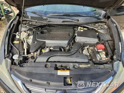 Zdjęcie 11 z 12 samochodu: 2017 NISSAN ALTIMA 2.5 SR VIN:1N4AL3AP8HC110934 - miniatura