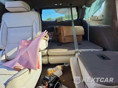 Zdjęcie 10 z 13 samochodu: 2025 GMC YUKON DENALI VIN:1GKS2DRL1SR140293 - miniatura