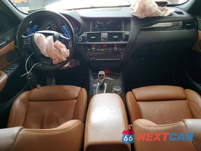 Zdjęcie 8 z 13 samochodu: 2016 BMW X3 XDRIVE35I VIN:5UXWX7C57G0R17435 - miniatura