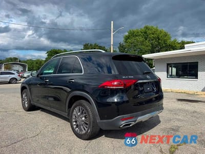 Trzecie zdjęcie samochodu z tyłu: 2021 MERCEDES-BENZ GLE 350 VIN:4JGFB4JB4MA504705 - miniatura