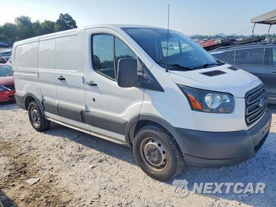 Czwarte zdjęcie samochodu z boku: 2017 FORD TRANSIT T-150 DELIVERY VAN VIN:1FTYE1ZM8HKB39731 - miniatura