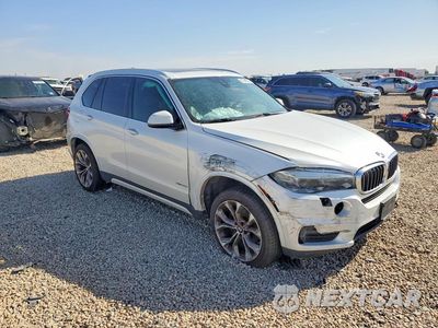 Czwarte zdjęcie samochodu z boku: 2017 BMW X5 XDRIVE35I VIN:5UXKR0C51H0U52541 - miniatura
