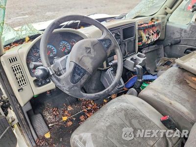Zdjęcie 8 z 13 samochodu: 2017 INTERNATIONAL 4300 BOX TRUCK VIN:1HTMMMMM4HH520597 - miniatura