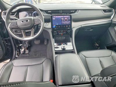 Zdjęcie 8 z 13 samochodu: 2025 JEEP GRAND CHEROKEE LIMITED VIN:1C4RJHBG8SC374564 - miniatura