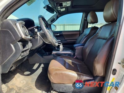 Zdjęcie 7 z 12 samochodu: 2016 TOYOTA TACOMA LIMITED VIN:5TFGZ5AN4GX035511 - miniatura