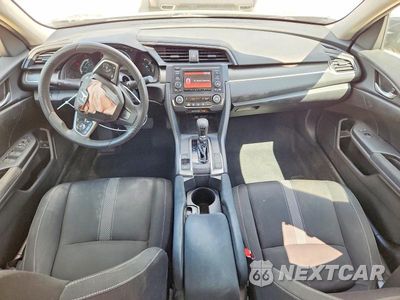 Zdjęcie 8 z 12 samochodu: 2019 HONDA CIVIC LX VIN:19XFC2F69KE030388 - miniatura