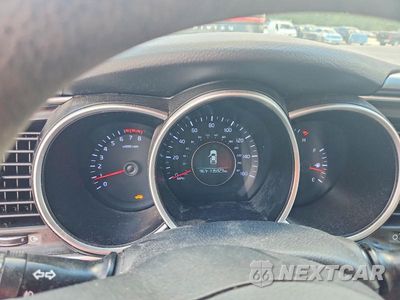 Zdjęcie 9 z 12 samochodu: 2015 KIA OPTIMA LX VIN:5XXGM4A70FG390028 - miniatura