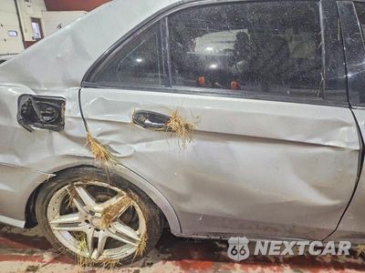 Zdjęcie 10 z 13 samochodu: 2013 MERCEDES-BENZ E 350 4MATIC VIN:WDDHF8JB0DA736393 - miniatura