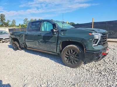 Czwarte zdjęcie samochodu z boku: 2025 CHEVROLET SILVERADO K2500 HEAVY DUTY LTZ VIN:1GC4KPEY3SF219179 - miniatura