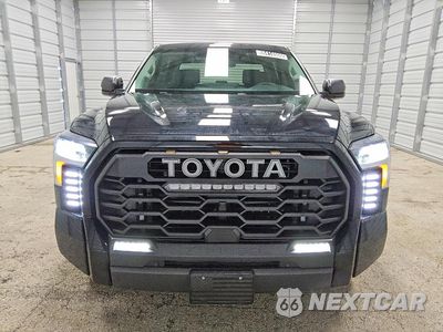 Piąte zdjęcie samochodu w środku: 2024 TOYOTA TUNDRA SR5 VIN:5TFLA5AB0RX030319 - miniatura