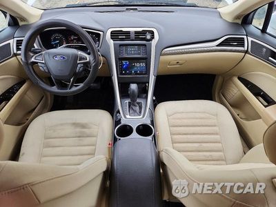 Zdjęcie 8 z 12 samochodu: 2013 FORD FUSION SE VIN:3FA6P0H7XDR304701 - miniatura