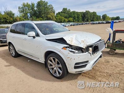 Czwarte zdjęcie samochodu z boku: 2019 VOLVO XC90 T6 INSCRIPTION VIN:YV4A22PL2K1420105 - miniatura
