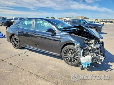 Czwarte zdjęcie samochodu z boku: 2023 TOYOTA CAMRY SE VIN:4T1G11AK8PU793595 - miniatura