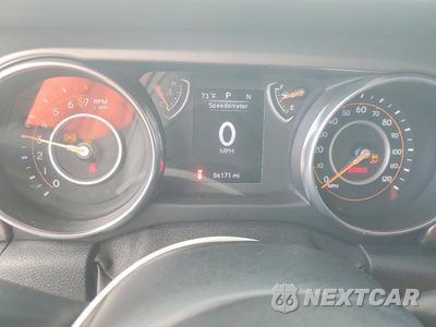 Zdjęcie 9 z 13 samochodu: 2018 JEEP WRANGLER UNLIMITED SPORT VIN:1C4HJXDG8JW124564 - miniatura