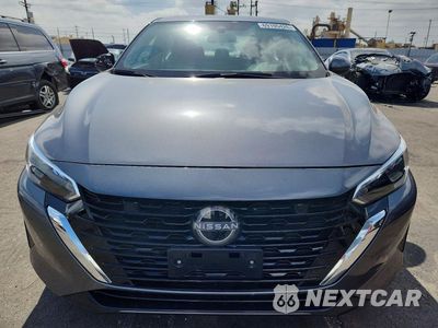 Piąte zdjęcie samochodu w środku: 2025 NISSAN SENTRA SV VIN:3N1AB8CVXSY329109 - miniatura