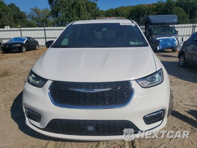 Piąte zdjęcie samochodu w środku: 2025 CHRYSLER PACIFICA SELECT VIN:2C4RC3BG5SR606591 - miniatura
