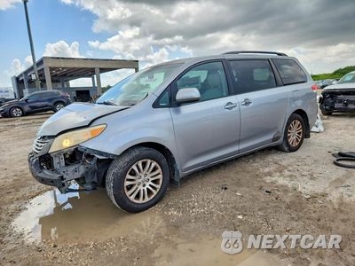 2012 TOYOTA SIENNA XLE 8-PASSENGER 5TDYK3DC3CS270490 - główne zdjęcie licytacji z USA - miniatura