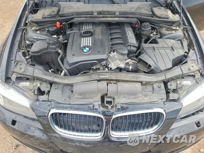 Zdjęcie 11 z 12 samochodu: 2011 BMW 328 XI VIN:WBAPK7G58BNN86016 - miniatura