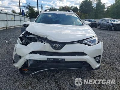 Piąte zdjęcie samochodu w środku: 2018 TOYOTA RAV4 LIMITED VIN:2T3DFREV8JW781680 - miniatura