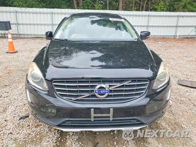 Piąte zdjęcie samochodu w środku: 2017 VOLVO XC60 T5 INSCRIPTION VIN:YV440MRU4H2017153 - miniatura