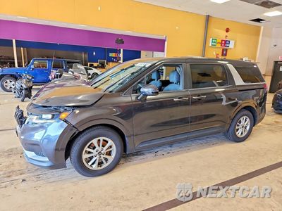 2022 KIA CARNIVAL LX KNDNB4H3XN6134220 - główne zdjęcie licytacji z USA - miniatura