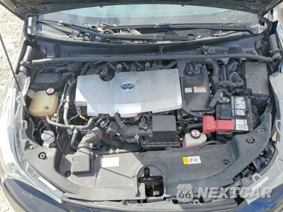 Zdjęcie 11 z 12 samochodu: 2017 TOYOTA PRIUS THREE TOURING VIN:JTDKARFU3H3034593 - miniatura
