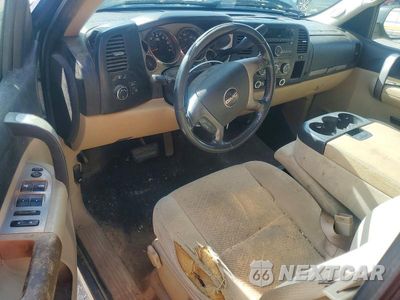 Zdjęcie 8 z 12 samochodu: 2008 GMC SIERRA K1500 VIN:3GTEK13J08G273358 - miniatura