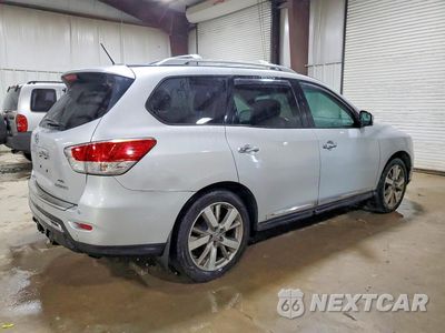 Trzecie zdjęcie samochodu z tyłu: 2016 NISSAN PATHFINDER PLATINUM VIN:5N1AR2MM2GC601661 - miniatura