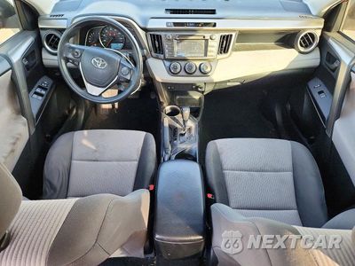 Zdjęcie 8 z 13 samochodu: 2014 TOYOTA RAV4 LE VIN:JTMZFREVXEJ011796 - miniatura