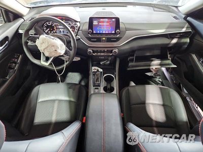 Zdjęcie 8 z 12 samochodu: 2025 NISSAN ALTIMA SR VIN:1N4BL4CW4SN339881 - miniatura