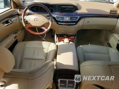 Zdjęcie 8 z 12 samochodu: 2013 MERCEDES-BENZ S 550 VIN:WDDNG7DB4DA530998 - miniatura
