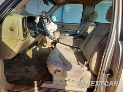 Zdjęcie 7 z 12 samochodu: 2002 CHEVROLET SILVERADO C1500 VIN:1GCEC14T82Z182908 - miniatura