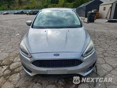 Piąte zdjęcie samochodu w środku: 2017 FORD FOCUS SE VIN:1FADP3F27HL204267 - miniatura