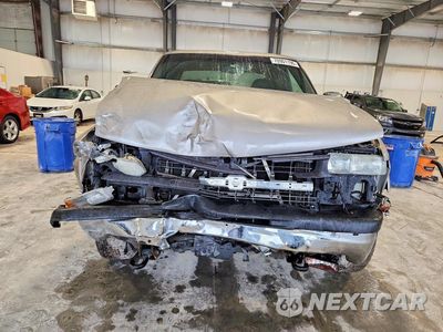 Piąte zdjęcie samochodu w środku: 2002 CHEVROLET SILVERADO K1500 HEAVY DUTY VIN:1GCGK13U62F222667 - miniatura