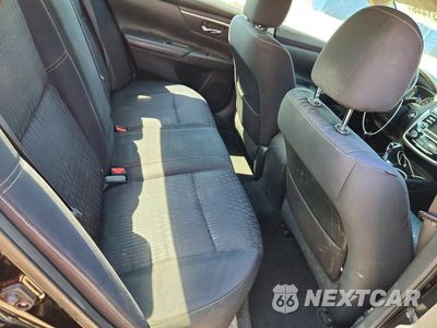 Zdjęcie 10 z 12 samochodu: 2018 NISSAN ALTIMA 2.5 SV VIN:1N4AL3AP4JC248573 - miniatura