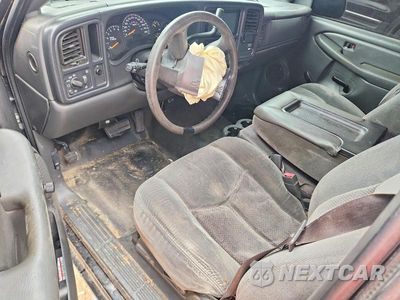 Zdjęcie 8 z 12 samochodu: 2003 CHEVROLET SILVERADO C1500 VIN:1GCEC14V73Z301874 - miniatura