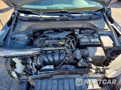 Zdjęcie 12 z 13 samochodu: 2018 HYUNDAI KONA SEL VIN:KM8K22AA5JU115446 - miniatura