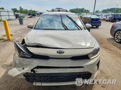 Piąte zdjęcie samochodu w środku: 2021 KIA RIO LX VIN:3KPA24AD5ME392266 - miniatura