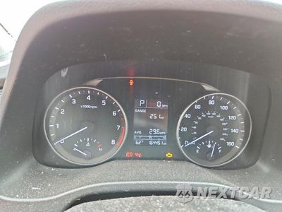 Zdjęcie 9 z 13 samochodu: 2017 HYUNDAI ELANTRA SE VIN:5NPD84LF8HH133590 - miniatura