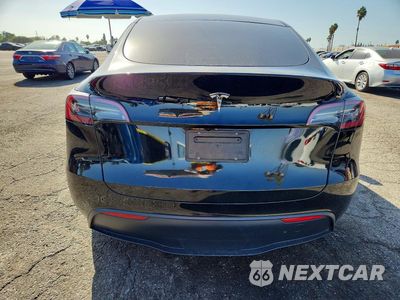 Zdjęcie 6 z 13 samochodu: 2024 TESLA MODEL Y VIN:7SAYGDEE1RF151988 - miniatura