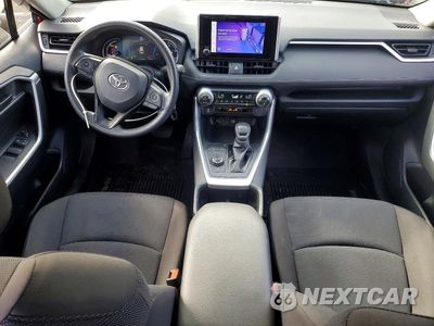 Zdjęcie 8 z 13 samochodu: 2024 TOYOTA RAV4 LE VIN:JTMMWRFV6RD271271 - miniatura