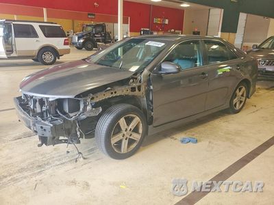 2014 TOYOTA CAMRY SE 4T1BF1FK6EU431265 - główne zdjęcie licytacji z USA - miniatura