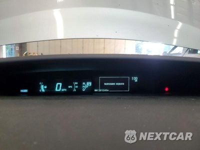 Zdjęcie 9 z 13 samochodu: 2012 TOYOTA PRIUS TWO VIN:JTDKN3DU1C5414288 - miniatura