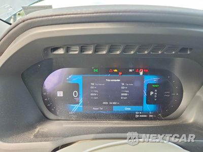 Zdjęcie 9 z 13 samochodu: 2024 VOLVO XC90 ULTIMATE VIN:YV4H60CF7R1246968 - miniatura