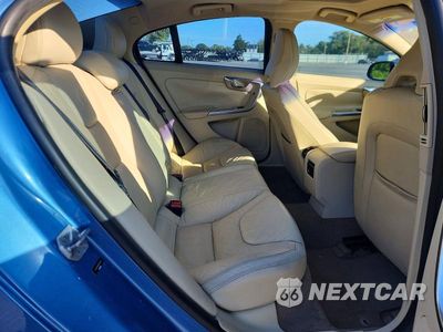 Zdjęcie 10 z 13 samochodu: 2014 VOLVO S60 T5 VIN:YV1612FS8E1287529 - miniatura